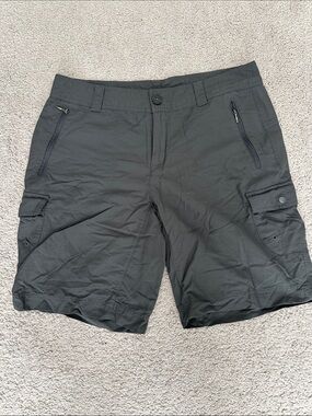 Columbia Women's Gray Outdoor Cargo Shorts